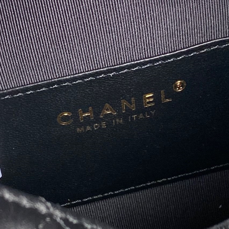Ch**el 25c hobo bags